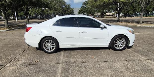2014 Chevrolet Malibu Image 5