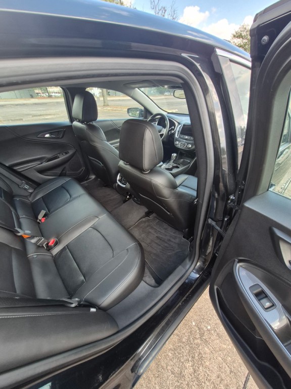 2016 Chevrolet Malibu Image 8