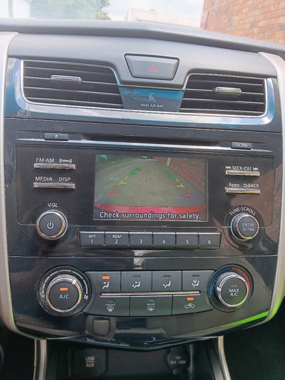 2015 Nissan Altima Image 7