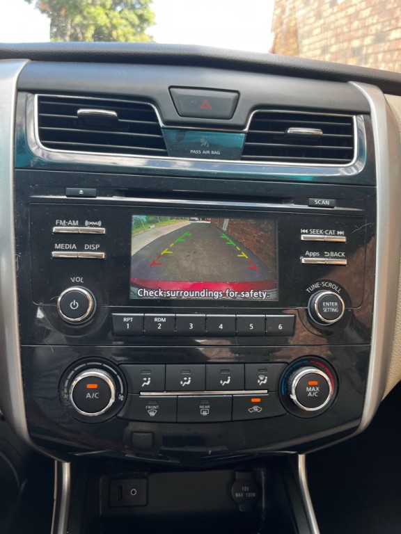 2015 Nissan Altima Image 13