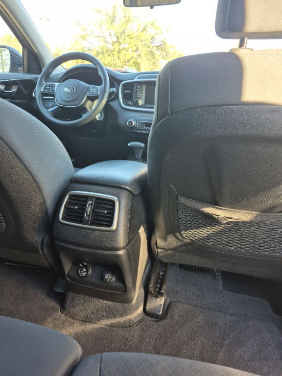 2019 Kia Sorento Image 9