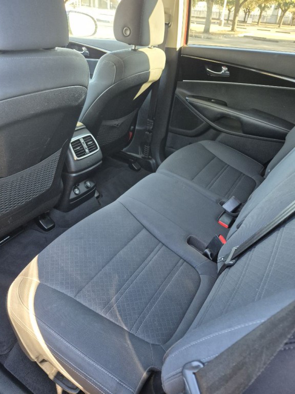 2019 Kia Sorento Image 11