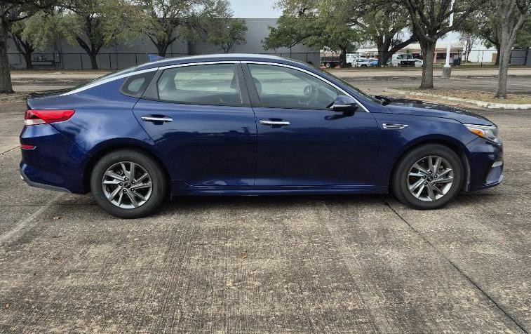 2019 Kia Optima Image 5