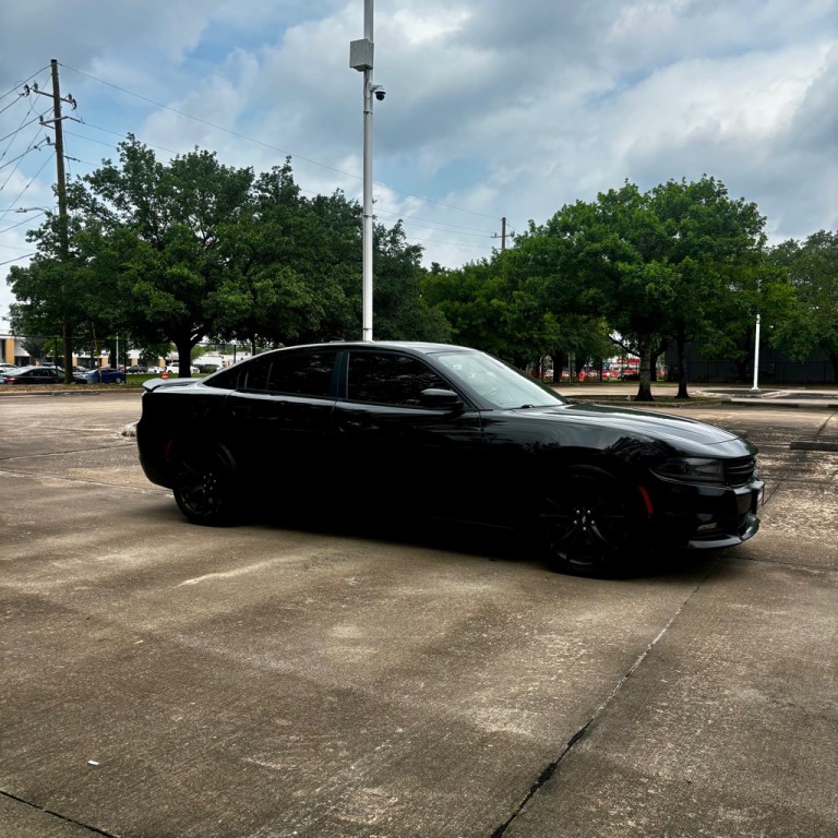 2017 Dodge Charger Image 10