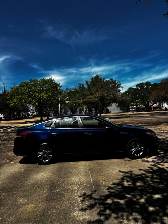 2019 Kia Optima Image 5