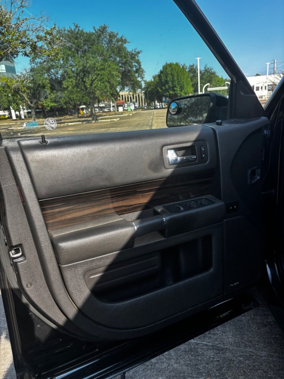 2014 Ford Flex Image 111