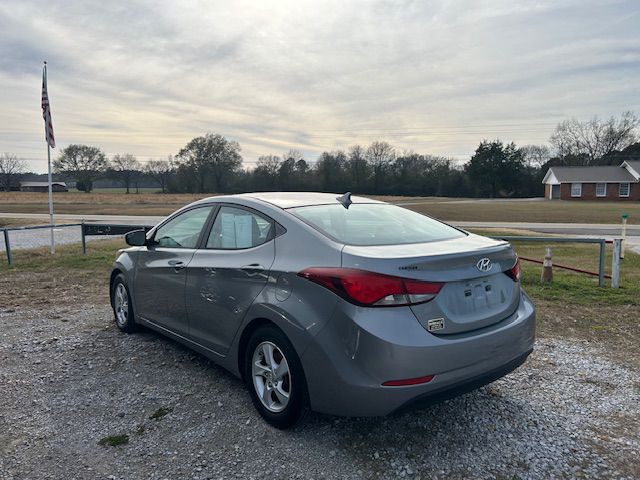 2014 Hyundai Elantra Image 1