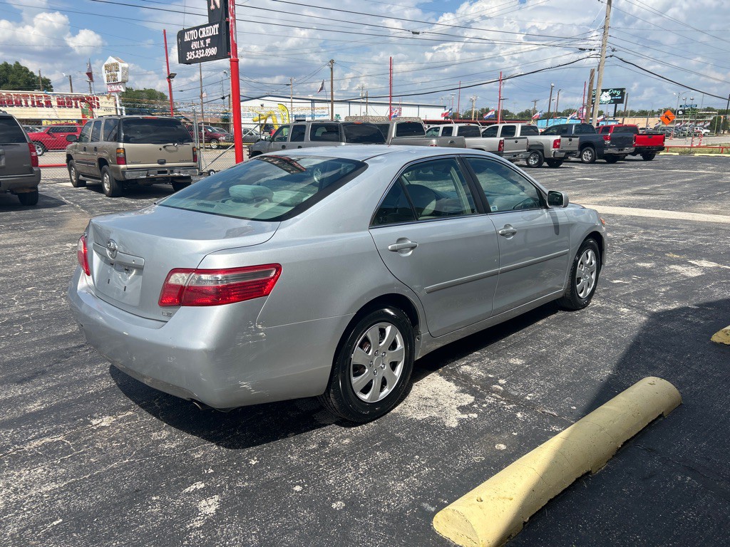 2007 Toyota Camry Image 8