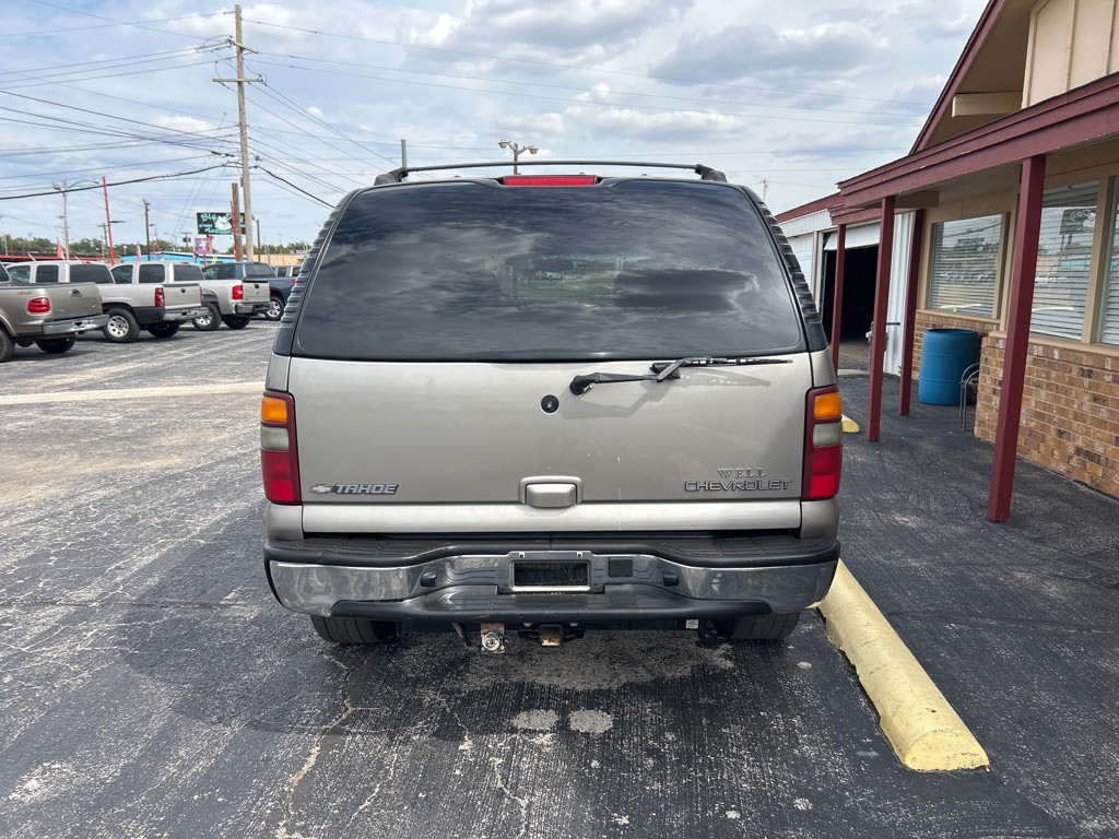 2001 Chevrolet Tahoe Image 8