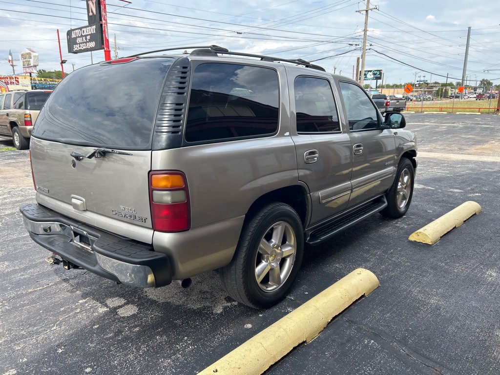2001 Chevrolet Tahoe Image 9