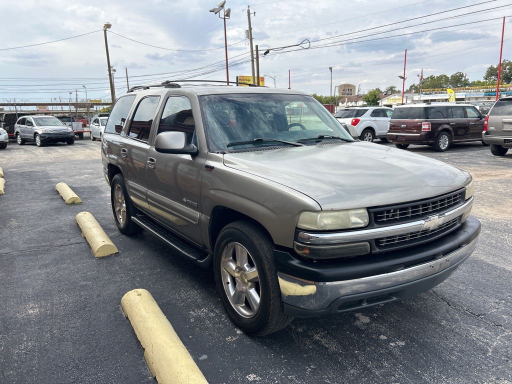 2001 Chevrolet Tahoe Image 12