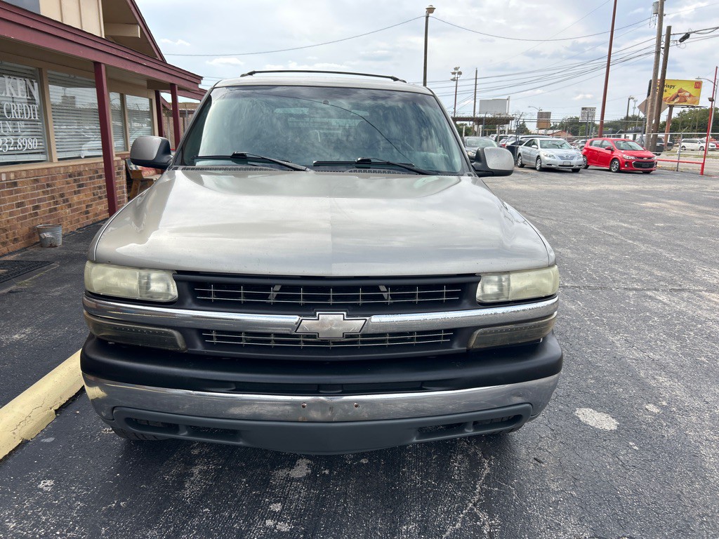 2001 Chevrolet Tahoe Image 14