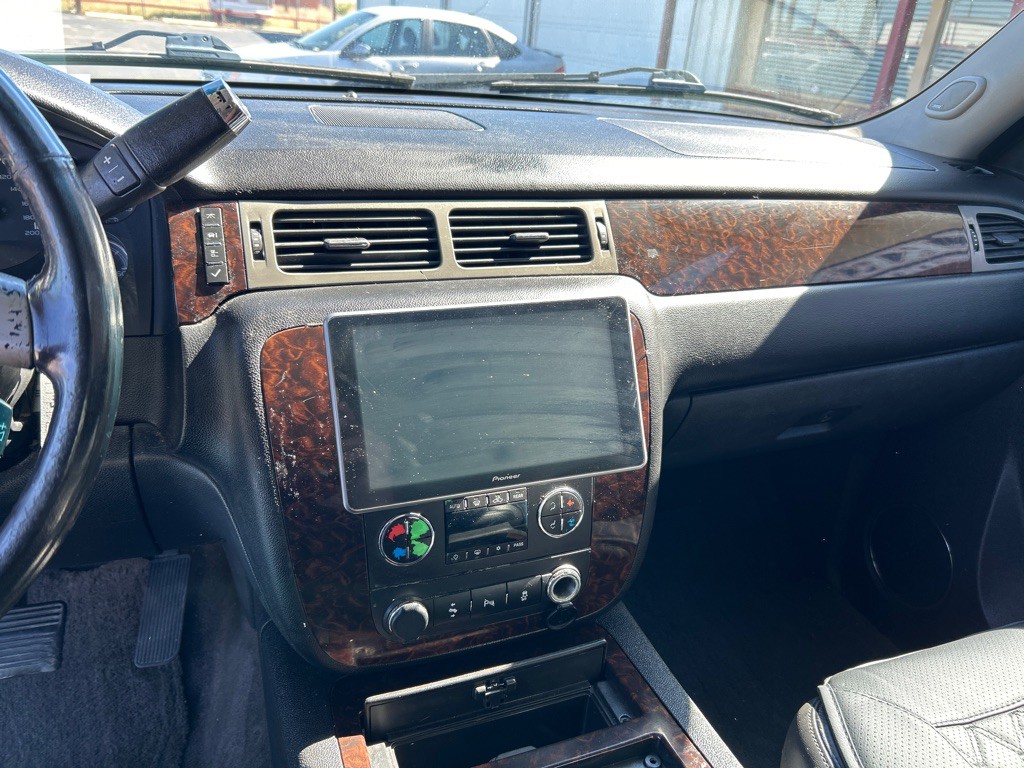 2012 GMC Yukon Image 4