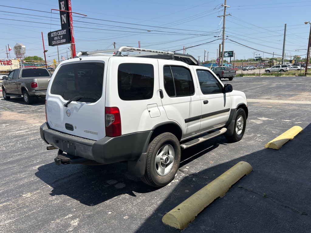 2002 Nissan Xterra Image 9