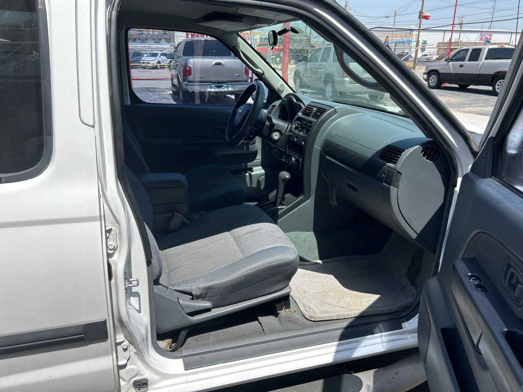 2002 Nissan Xterra Image 11