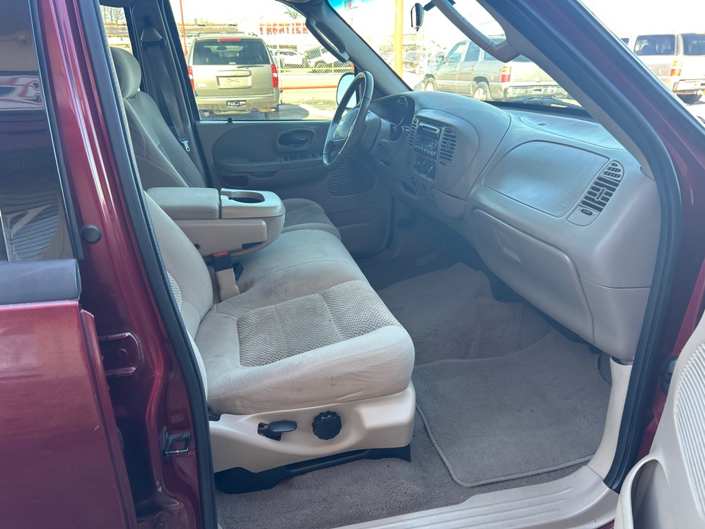 2003 Ford F-150 Image 11