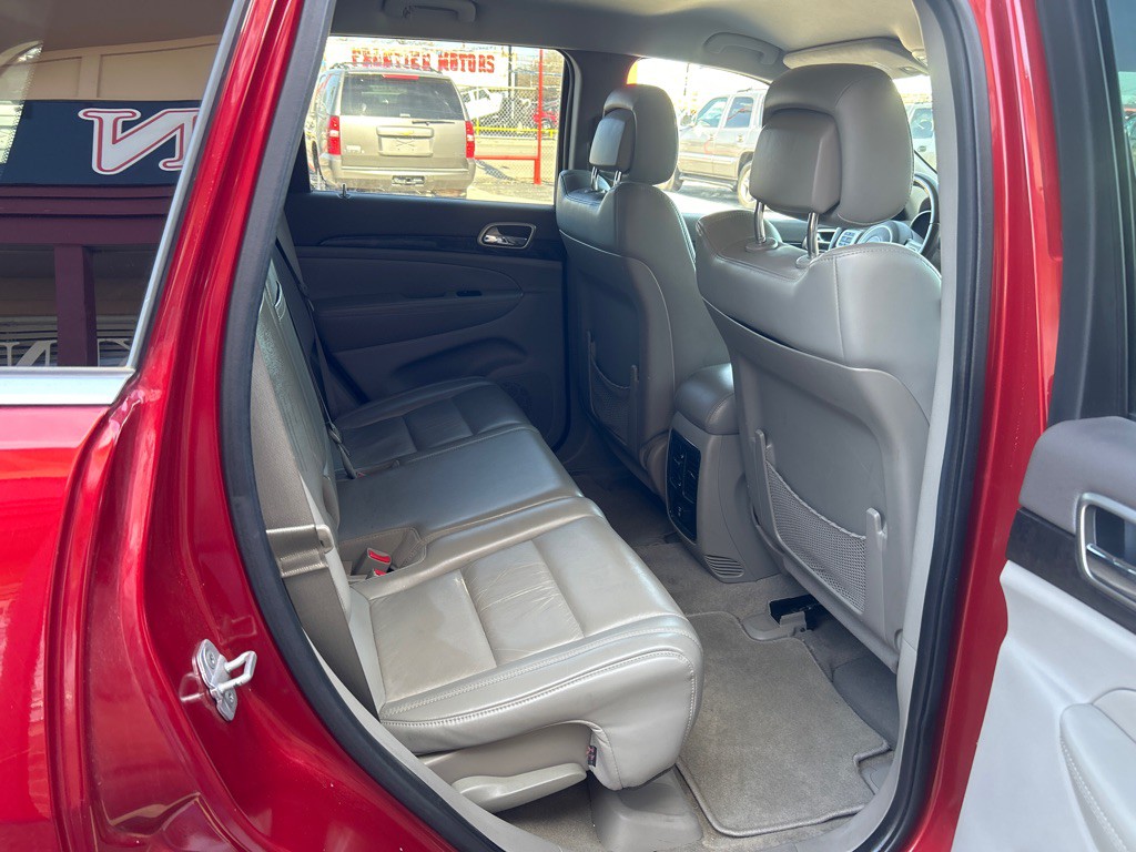 2011 Jeep Grand Cherokee Image 10