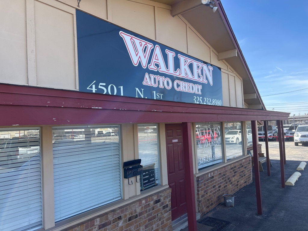 2011 Jeep Grand Cherokee Image 15