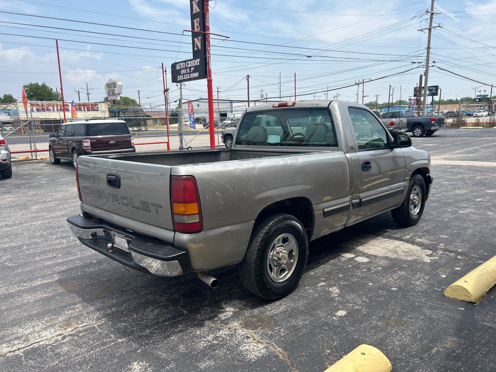2001 Chevrolet Silverado 1500 Image 8