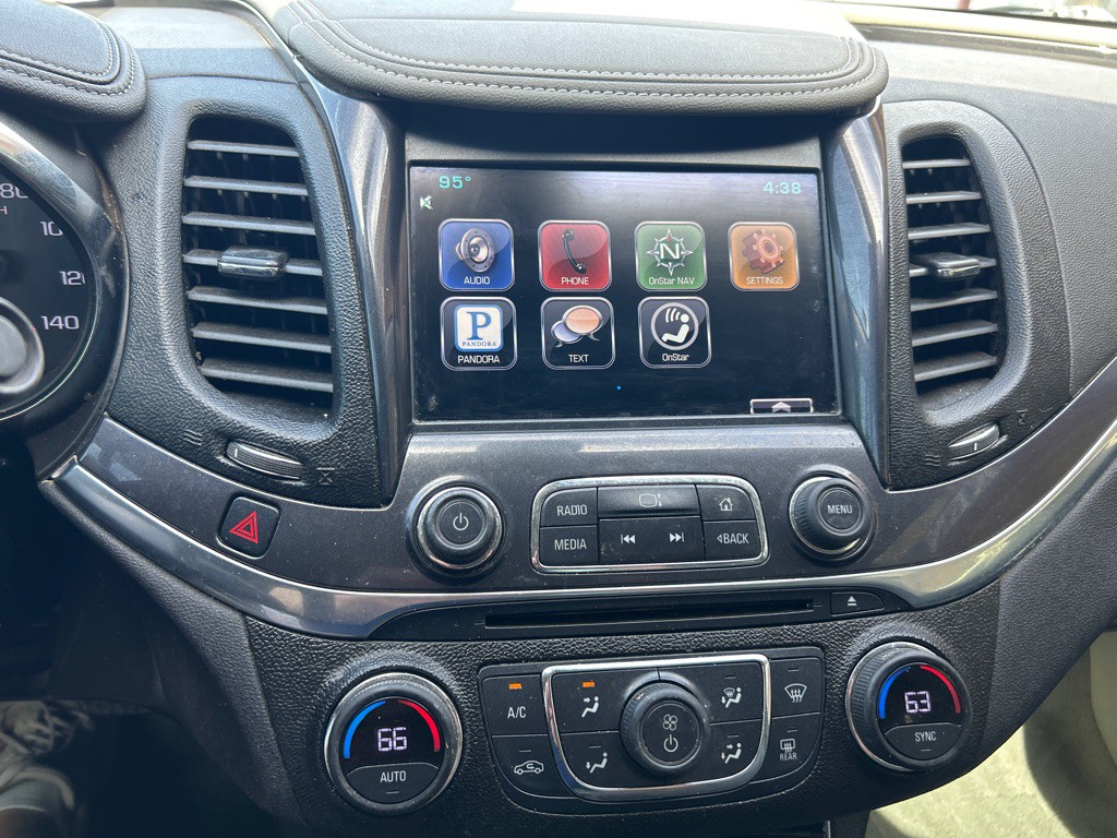 2015 Chevrolet Impala Image 4