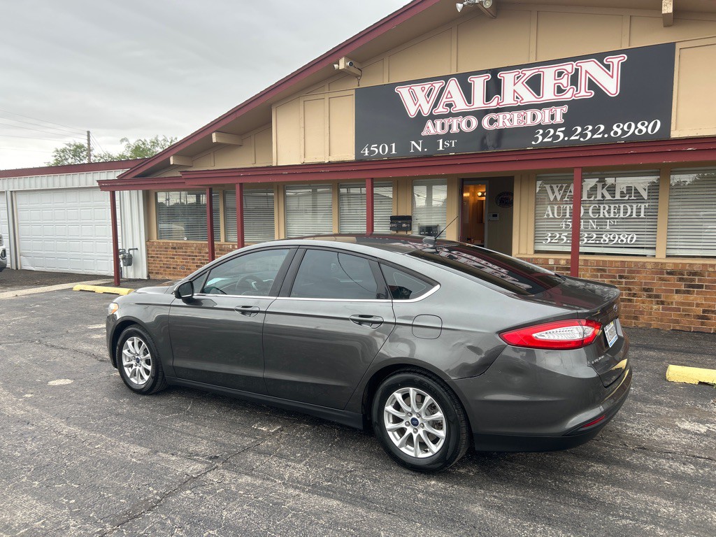 2015 Ford Fusion Image 6