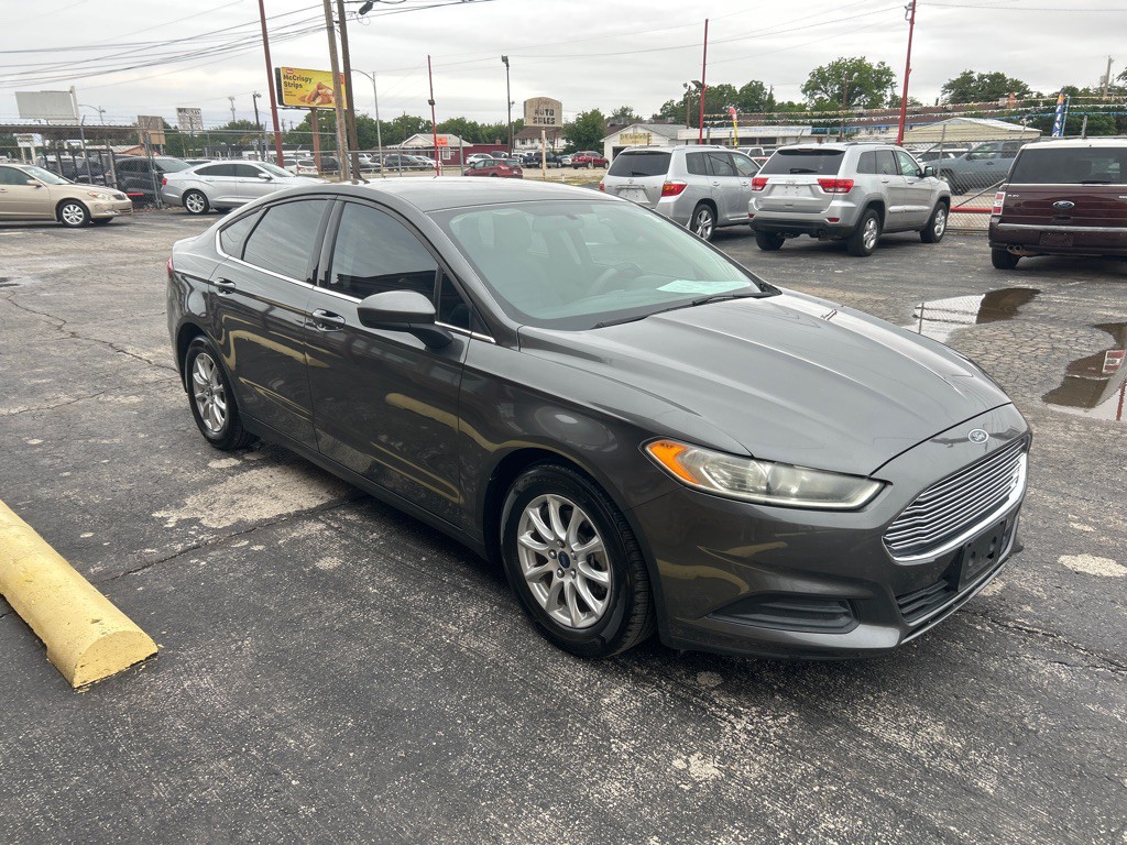 2015 Ford Fusion Image 12
