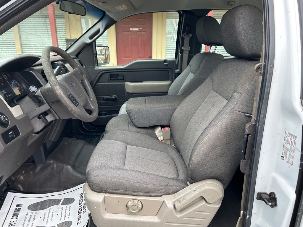 2009 Ford F-150 Image 2