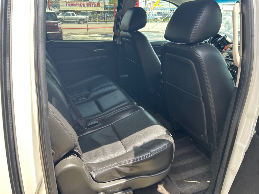 2012 GMC Yukon Image 11