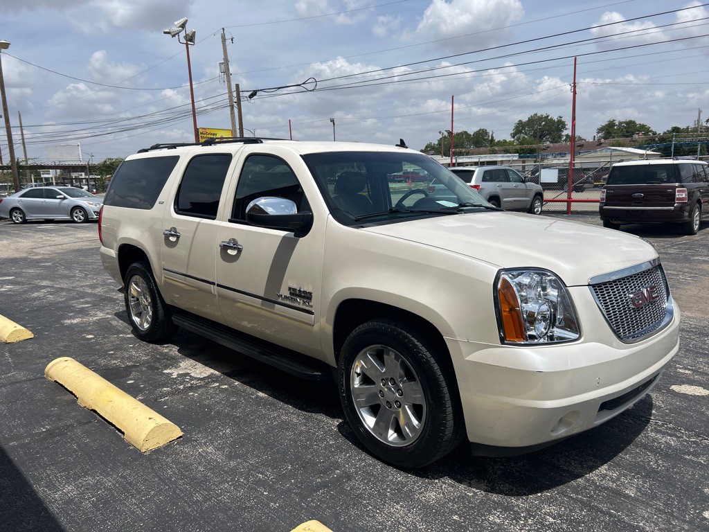 2012 GMC Yukon Image 13