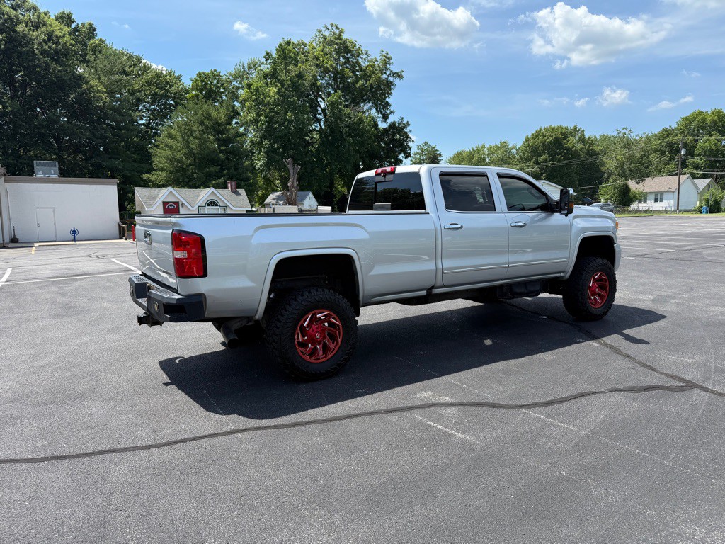 2019 GMC Sierra Image 4
