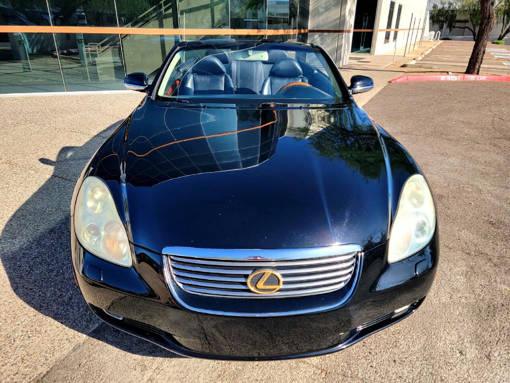 2004 Lexus SC 430 Image 9