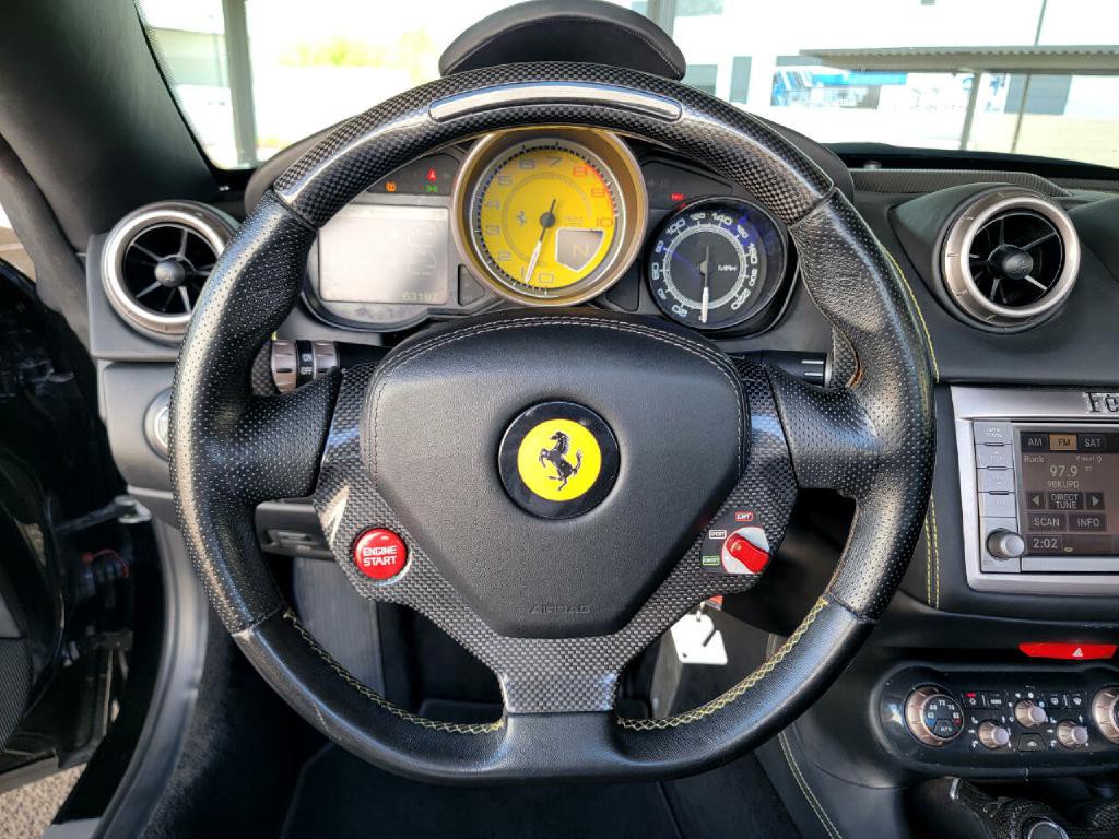 2011 Ferrari CALIFORNIA Image 52