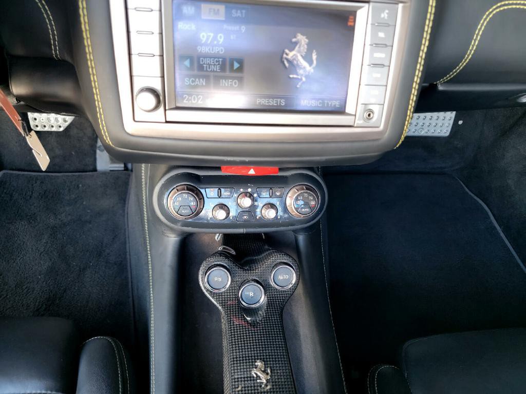 2011 Ferrari CALIFORNIA Image 60