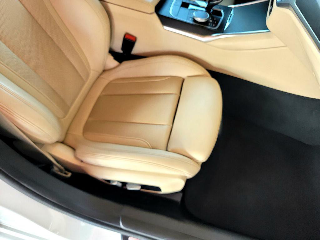 2022 BMW 3 Series Image 57