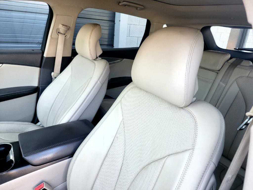2016 Lincoln MKX Image 29