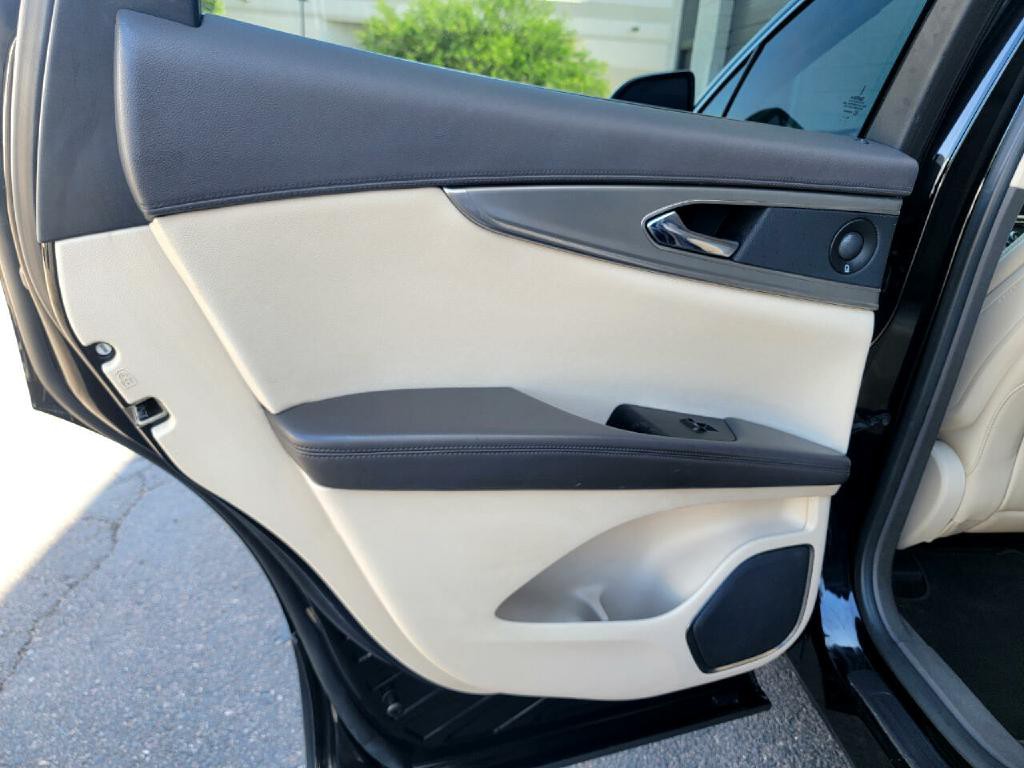 2016 Lincoln MKX Image 40