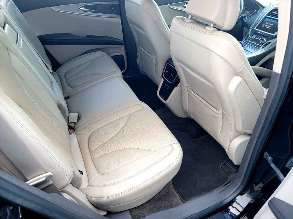 2016 Lincoln MKX Image 48