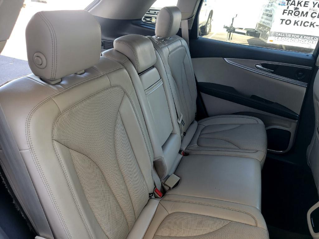 2016 Lincoln MKX Image 50