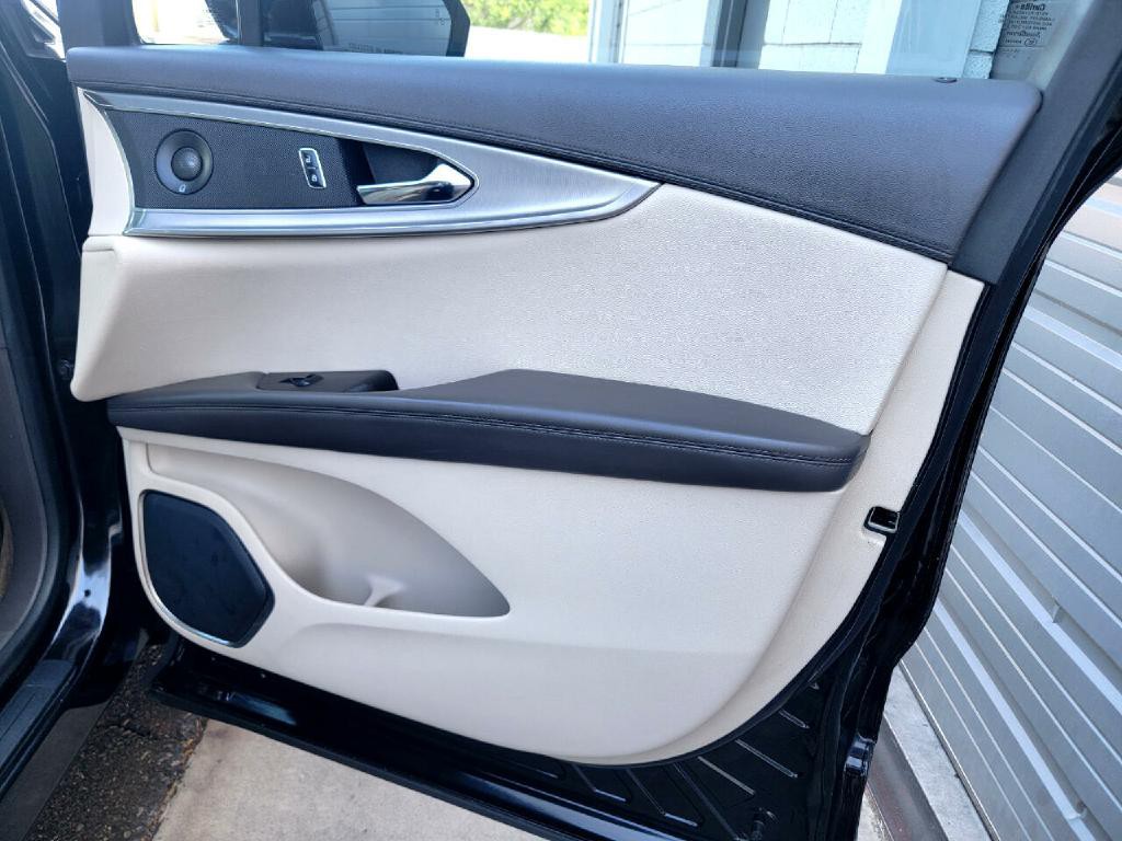 2016 Lincoln MKX Image 51