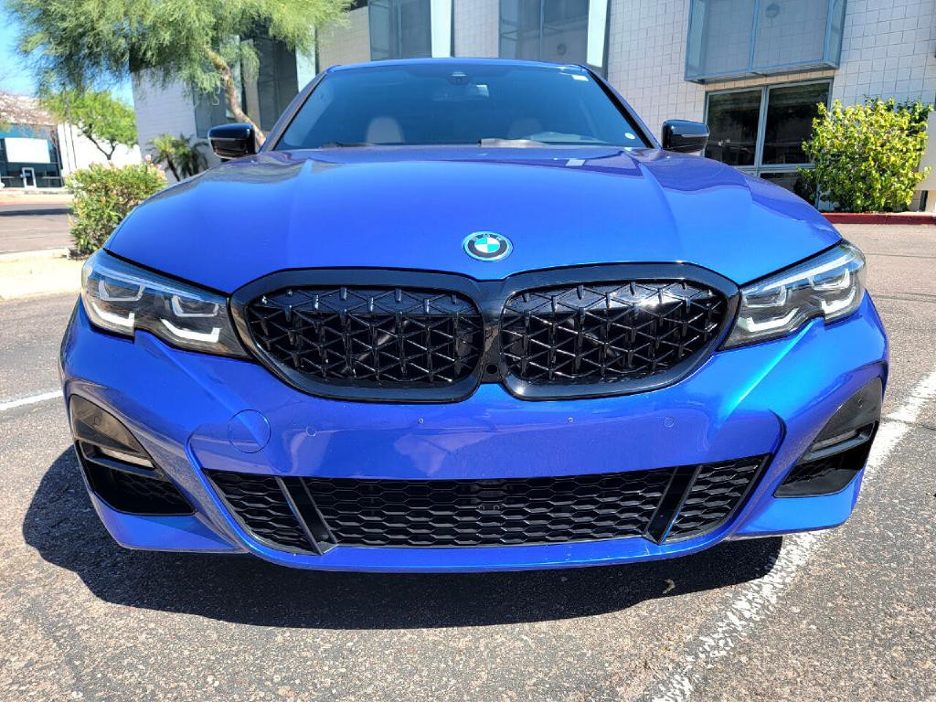 2022 BMW 3 Series Image 6