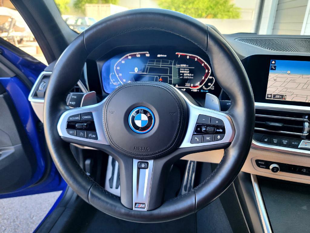 2022 BMW 3 Series Image 44