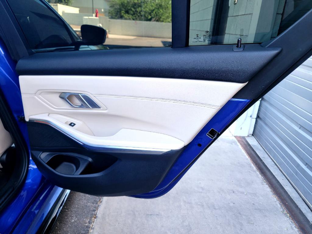 2022 BMW 3 Series Image 66
