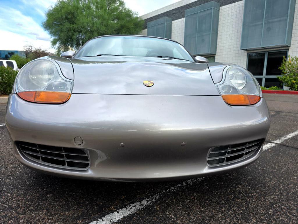 2001 Porsche Boxster Image 11