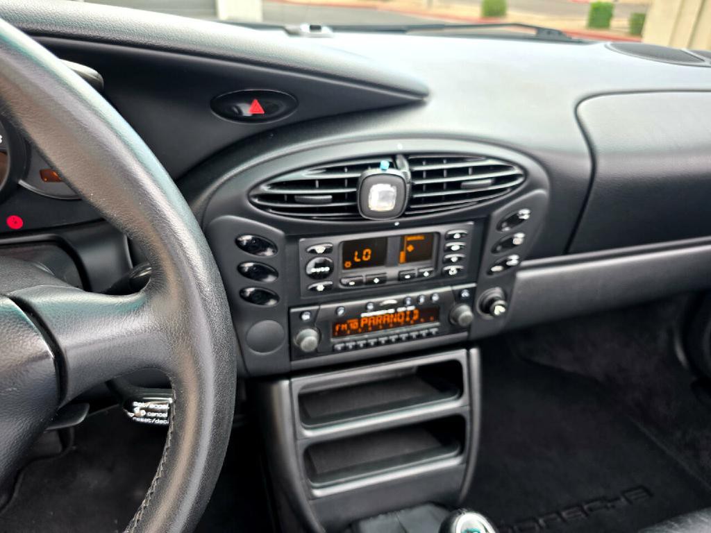 2001 Porsche Boxster Image 53