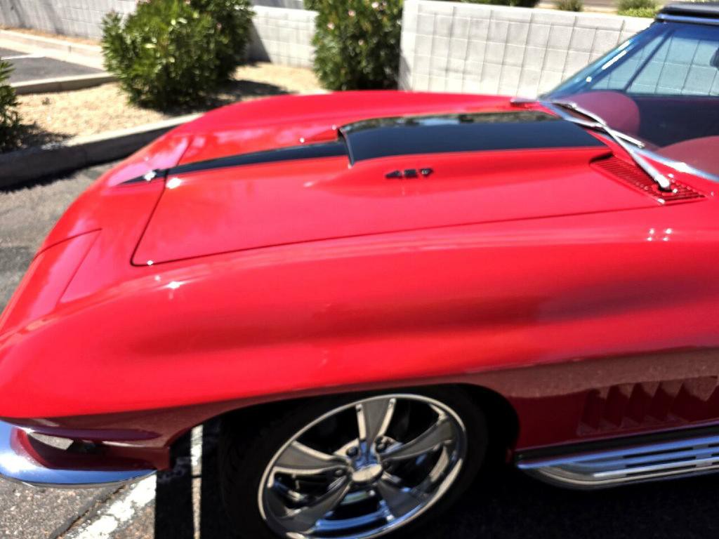 1967 Chevrolet Corvette Image 9