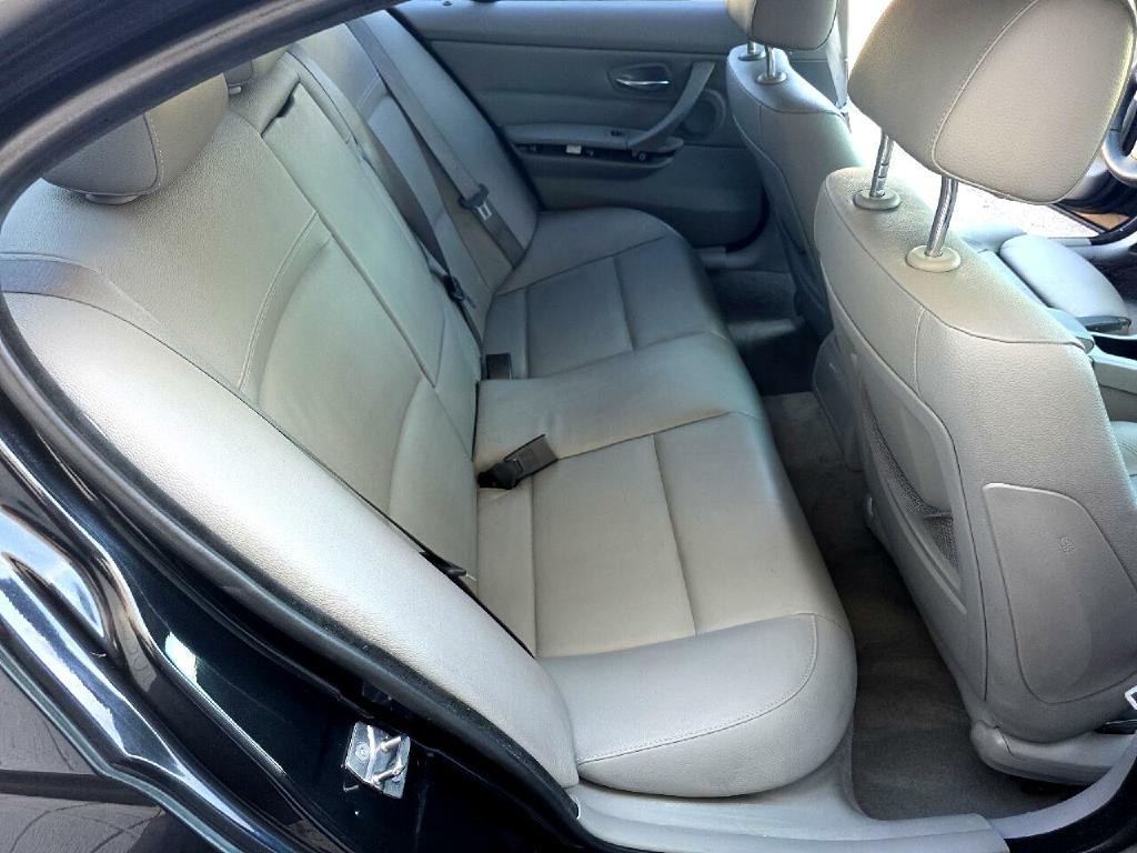 2009 BMW 3 Series Image 29