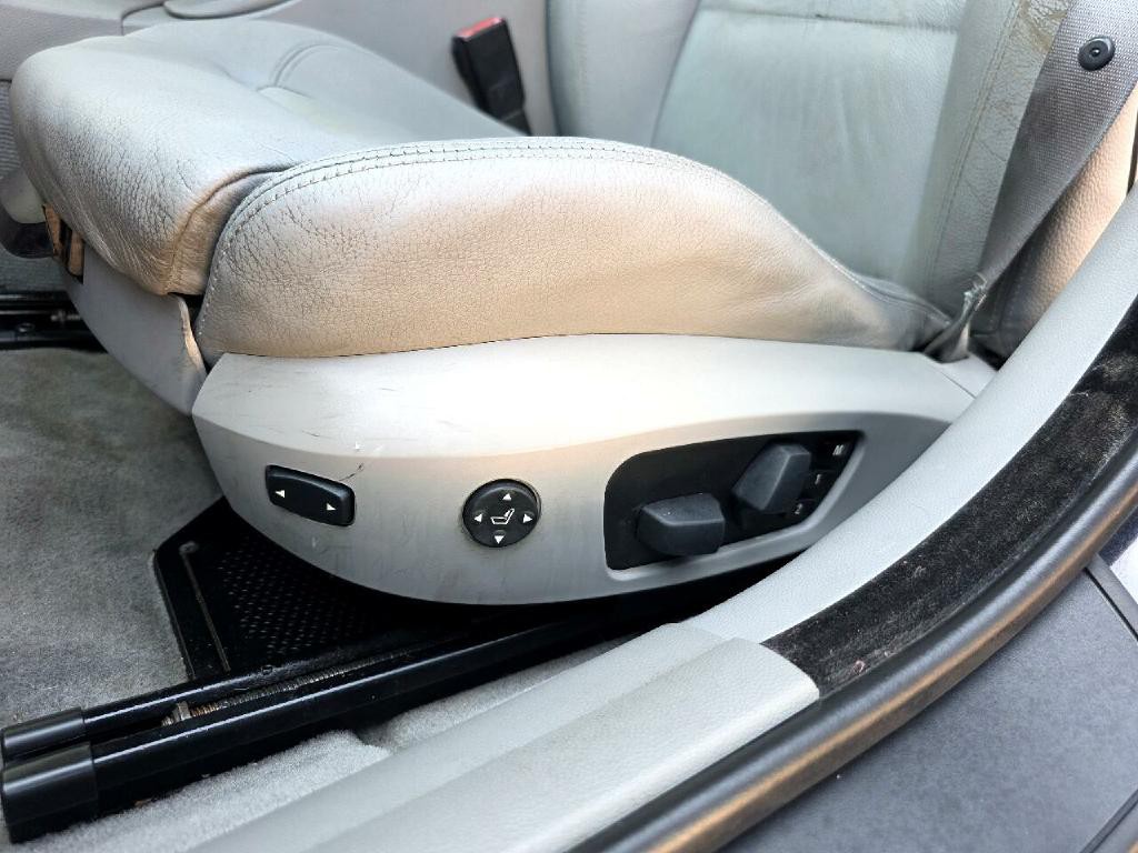 2009 BMW 3 Series Image 38