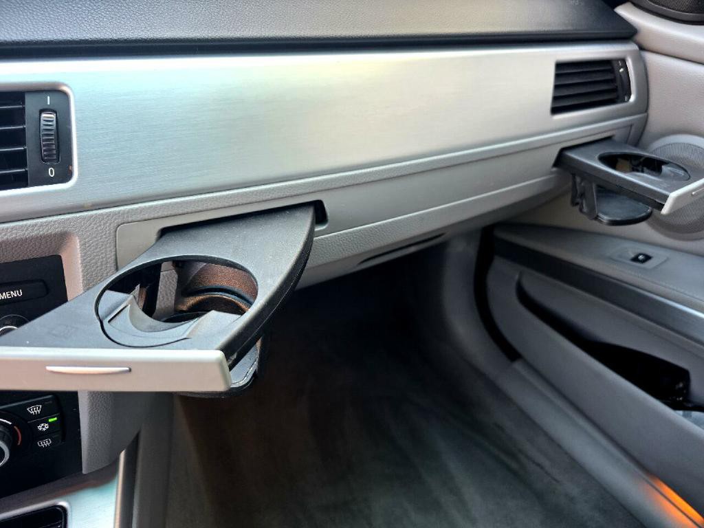 2009 BMW 3 Series Image 39