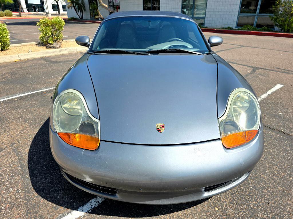 2002 Porsche Boxster Image 12