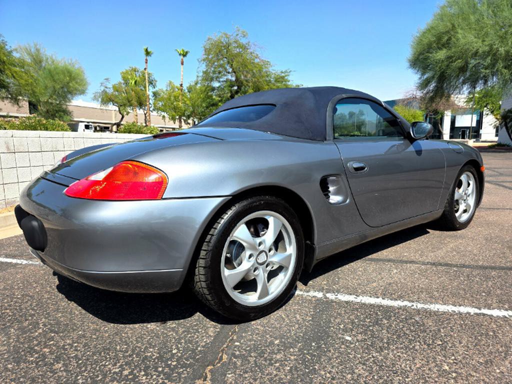 2002 Porsche Boxster Image 28
